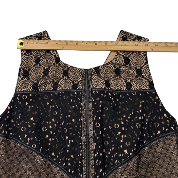 Anthropologie Heartloom Lace Topography Black & Nude Sheath Dress Size Medium - Picture 11 of 14